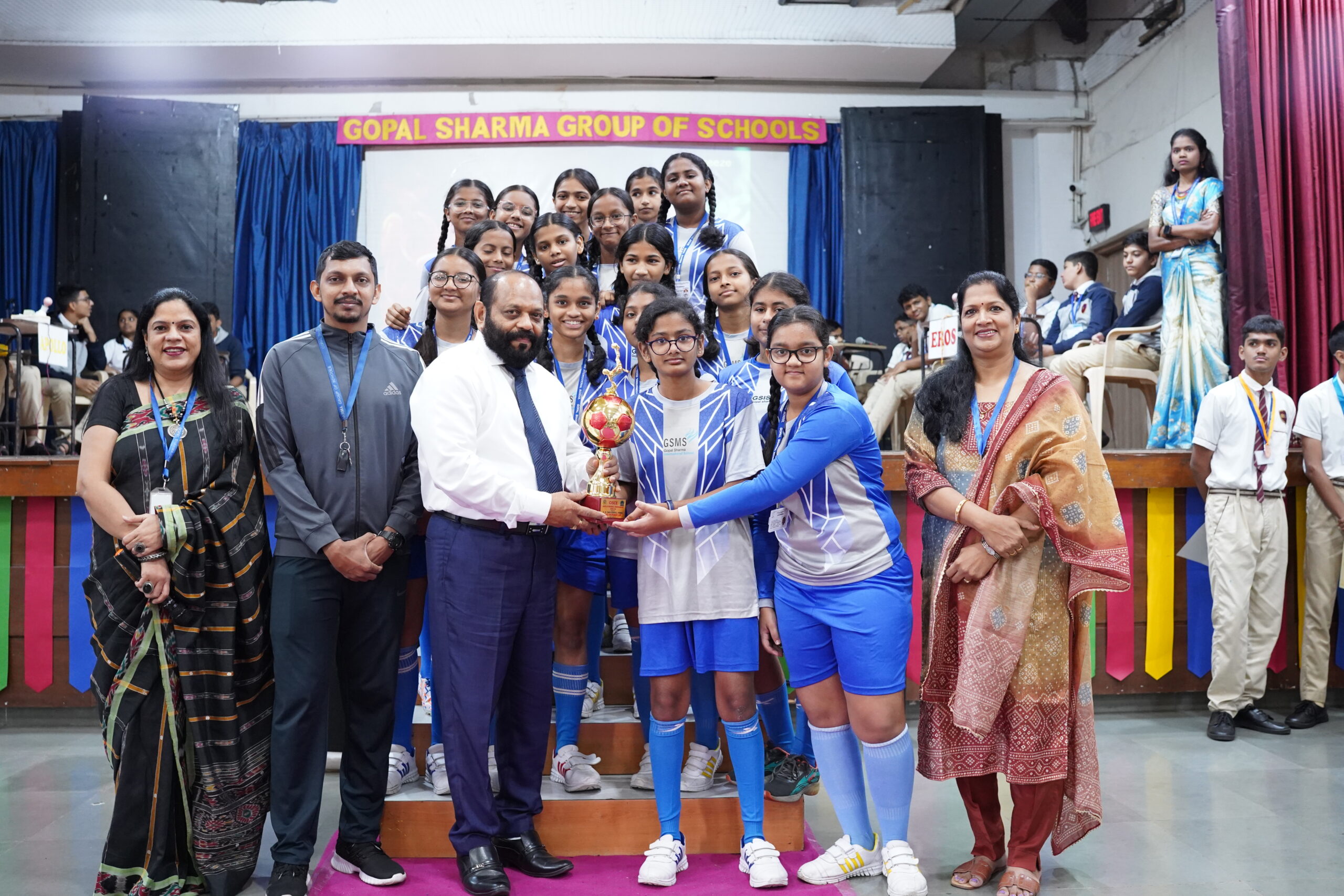 Sports facilities with professional training